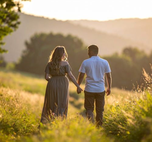 promenade en couple pendant un babymoon